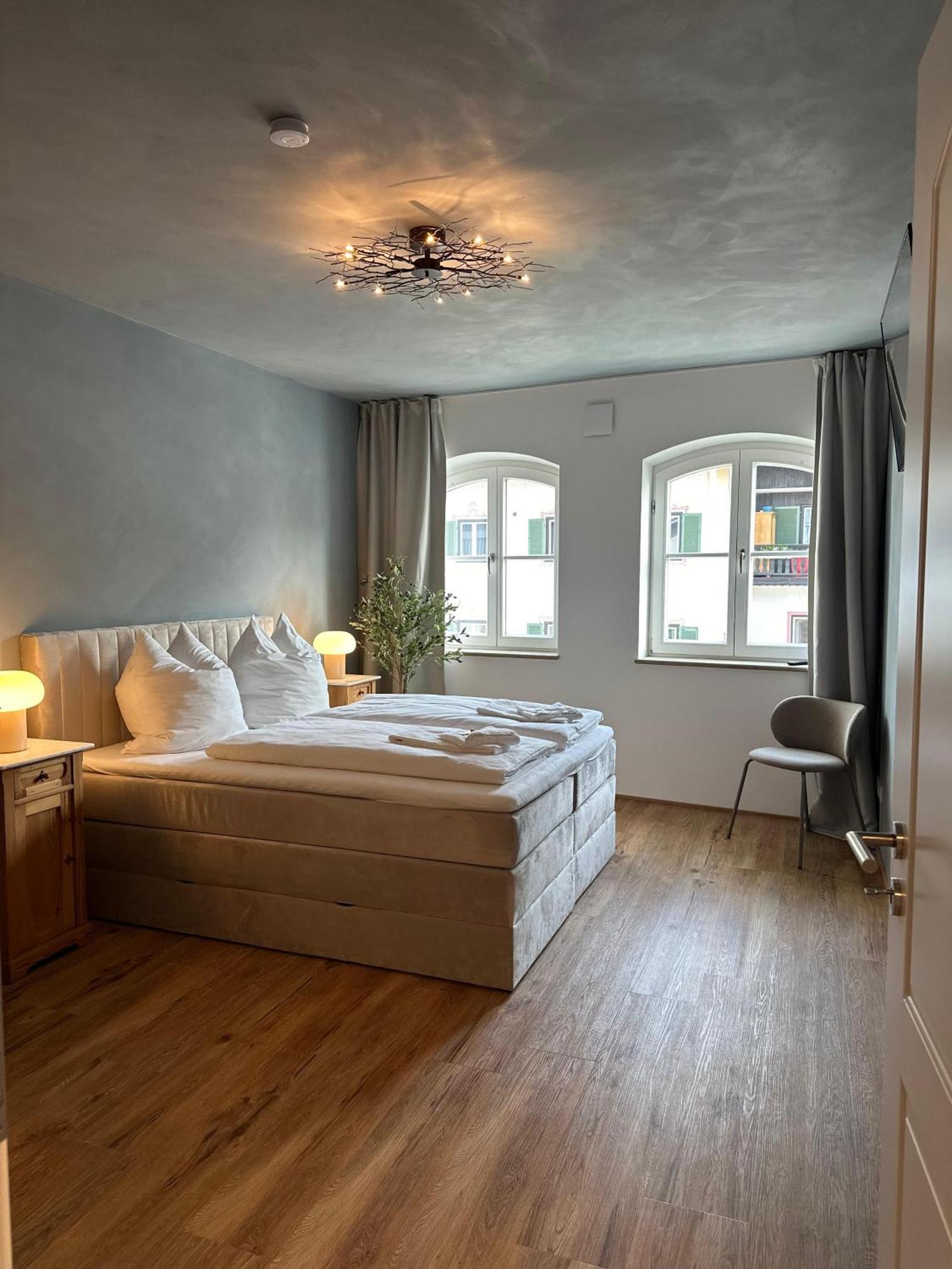 Vaicun Stays - Luxury Apartments - Apartments Mit Blick Auf Den Tegernsee 格门德蒂格斯 外观 照片