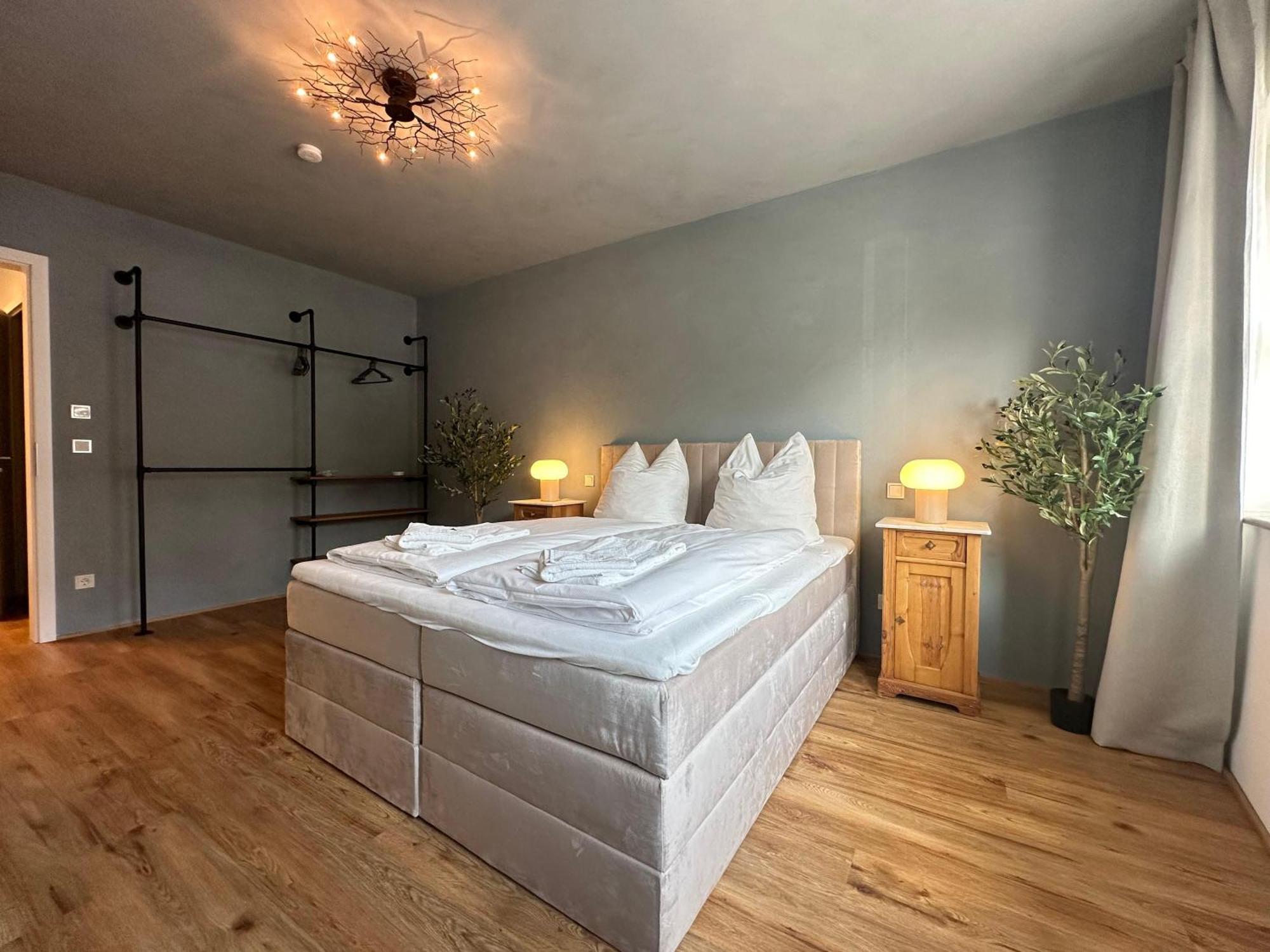 Vaicun Stays - Luxury Apartments - Apartments Mit Blick Auf Den Tegernsee 格门德蒂格斯 外观 照片