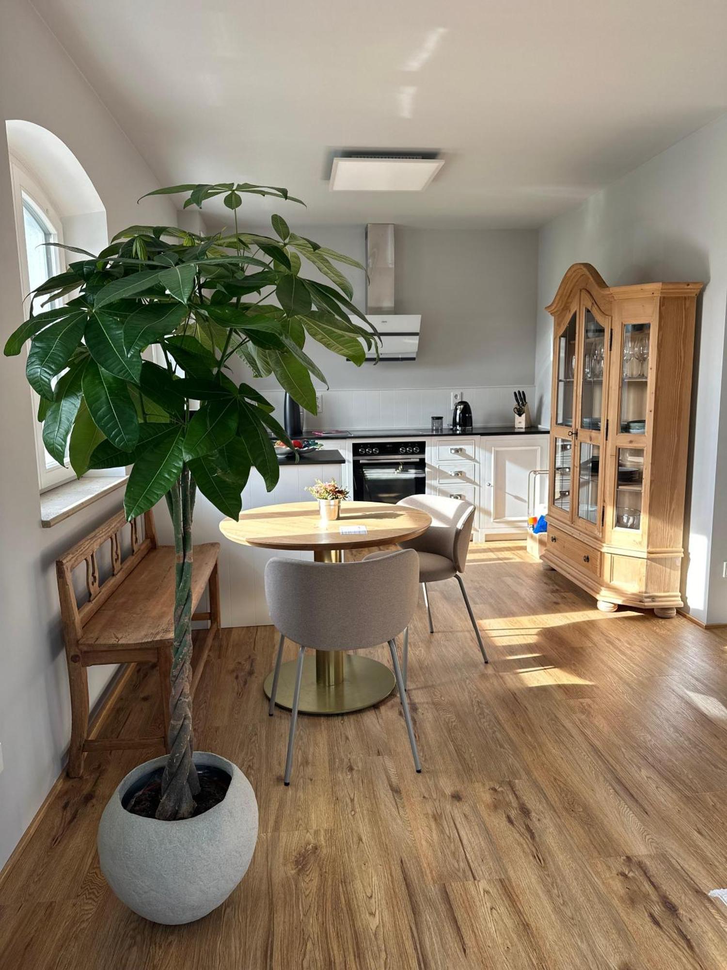 Vaicun Stays - Luxury Apartments - Apartments Mit Blick Auf Den Tegernsee 格门德蒂格斯 外观 照片
